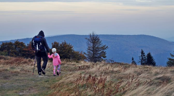 Mogielica (1170 m n.p.m.) z dzieckiem – Beskid Wyspowy