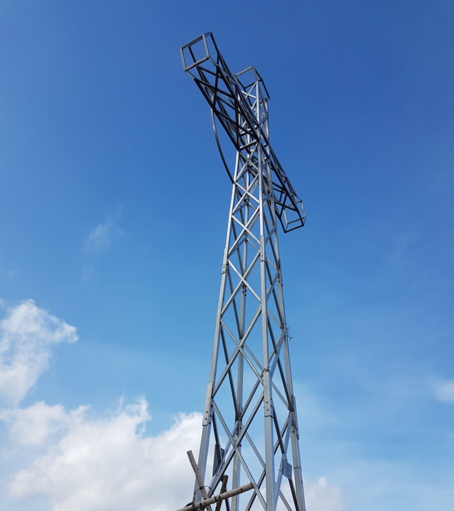 Krzyż na Tarnicy